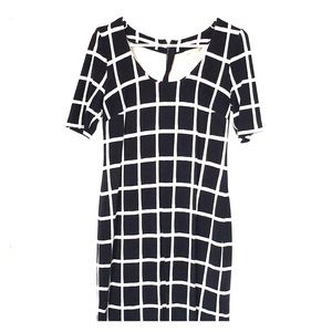 Black-white checkered midi zip-up dress